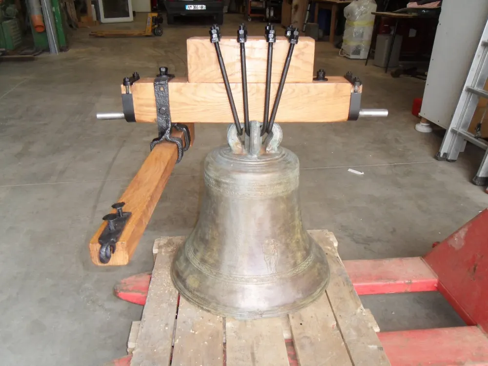 Soudure de cloche près de Épinal